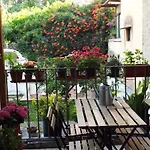 Bed and breakfast Ingiropernapoli 2*