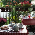 Ingiropernapoli Bed & Breakfast