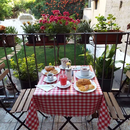Ingiropernapoli Bed & Breakfast