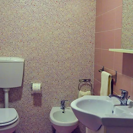 Bed & Breakfast Ingiropernapoli Neapol