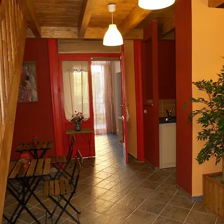 Bed & Breakfast Ingiropernapoli Naples